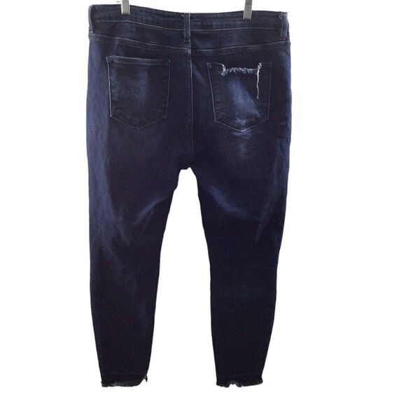 Women’s KanCan Dark Wash Distressed‎ High Rise Skinny Jeans Size XL - Picture 2 of 8